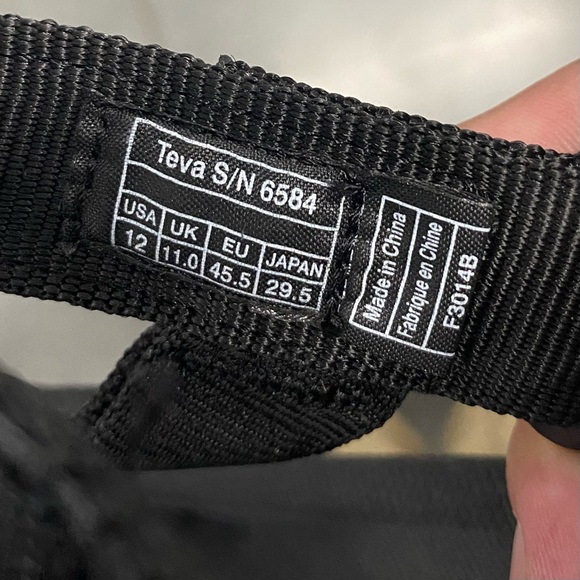 Men’s Teva Black Torin Outdoor Hiking Water Sandals Adjustable Strap Size 12 - Picture 7 of 7